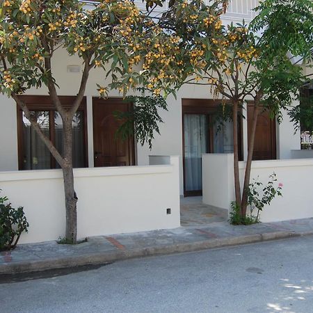 Giorgos Apartments Square Vrasná Esterno foto