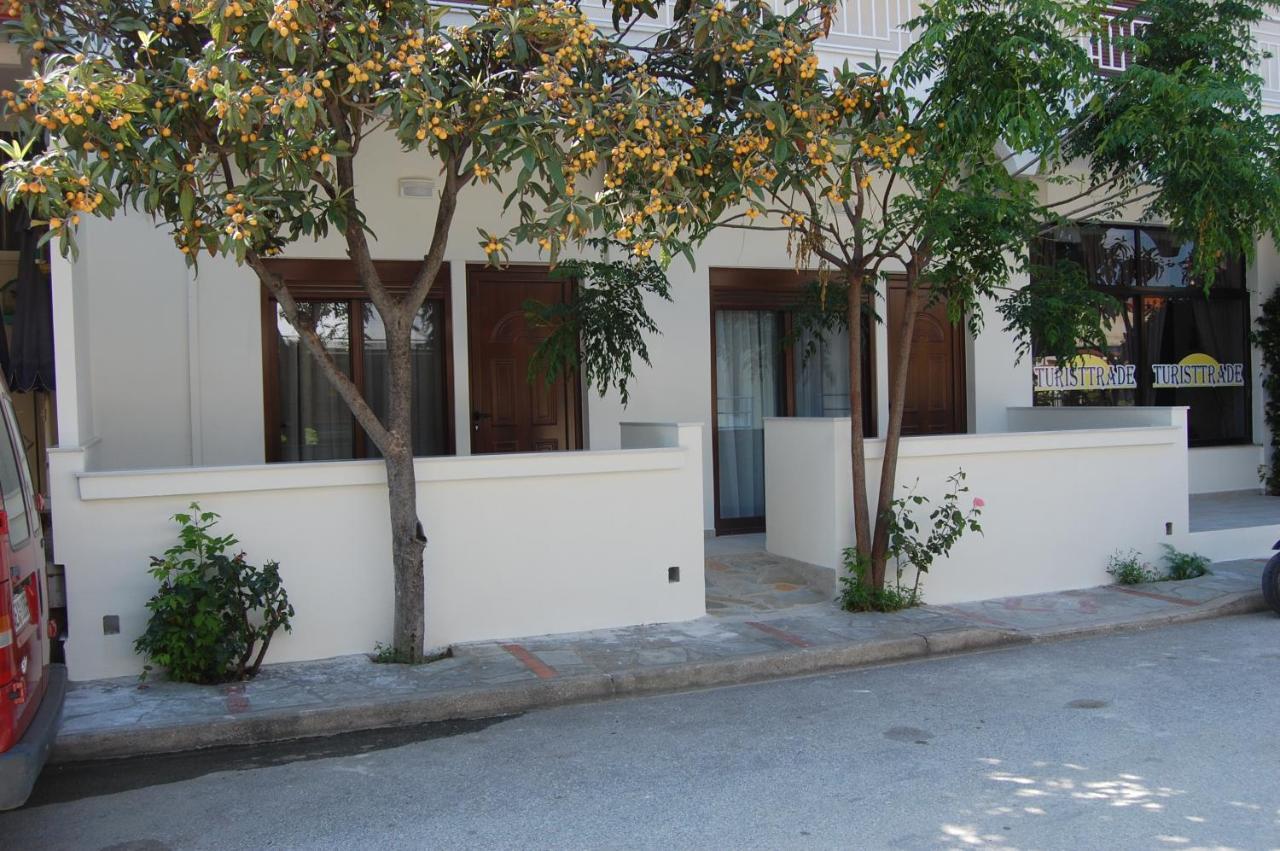 Giorgos Apartments Square Vrasná Esterno foto